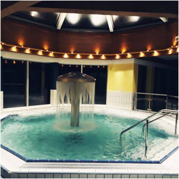 Finto Erlebnisbad Whirlpool